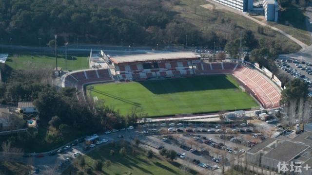 855x481_09133855estadio-montilivi.jpg