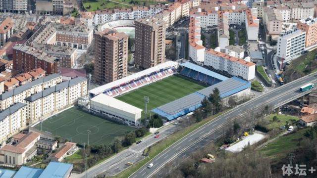 estadio-ipur--a.jpg