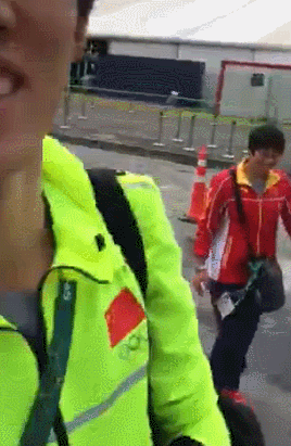 国伟进村记跳高泥石流张国伟携鹤归来