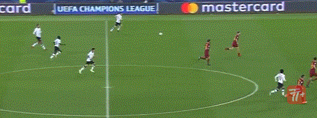 9 纳英戈兰中场回传失误,菲尔米诺断球反击分球,马内左侧8米外左脚