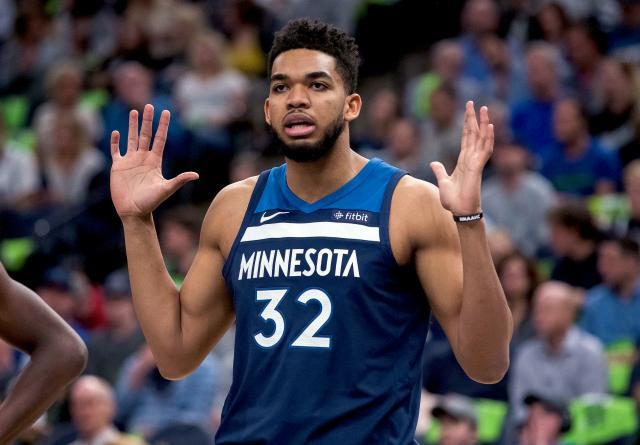 karl-anthony-towns-reaction.jpg