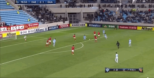 19-曾诚,4-布朗宁,5-张琳芃,35-李学鹏,23-朴志洙,8-保利尼奥,13-何超