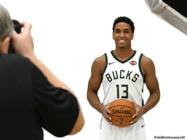 bucks-malcolm-brogdon-has-female-agent_fullsize_story1.jpg