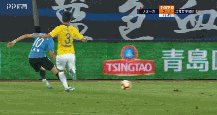 【中超】孙铂进球 染红李建滨建功 一方2比2苏宁
