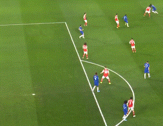 科瓦契奇13米外左脚推射被穆斯塔菲封堵