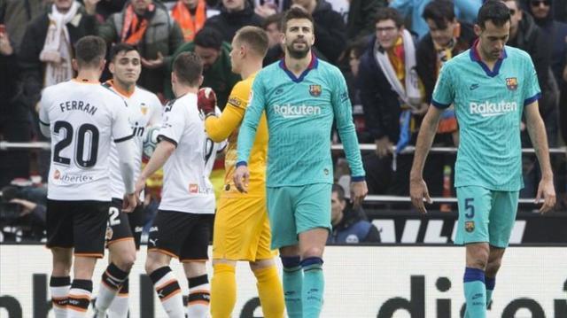 barca-llevo-duro-varapalo-mestalla-1579970679055.jpg