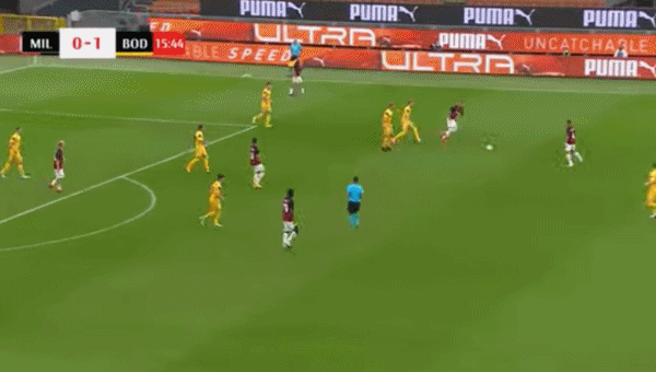 16本纳塞尔将球给到禁区前沿,恰尔汗奥卢转身后起脚远射扳平比分