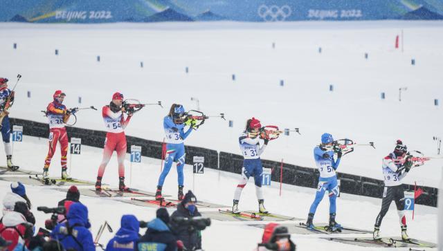 2月16日15点45,北京冬奥会冬季两项女子4x6公里接力的比赛将国家冬季