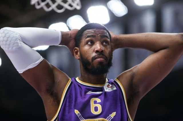 北京时间4月5日,广东男篮官方宣布签下内线外援杰森·汤普森,本赛季接