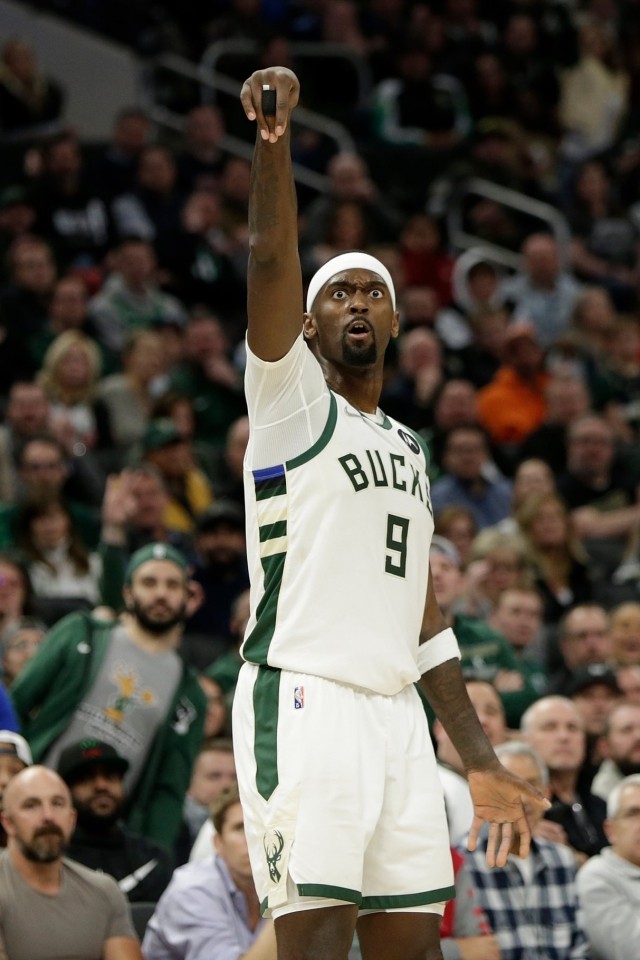 鲍比波蒂斯成为自由球员