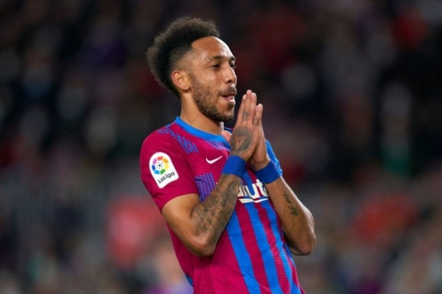 奥巴梅扬加盟巴萨也和德科有关