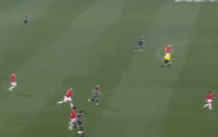 体坛快讯最新战报中国女排力克强敌晋级决赛