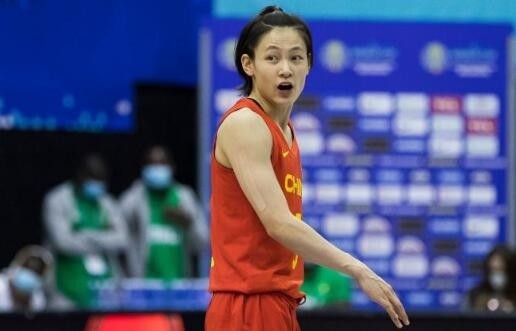 杨力维久违的比赛接下来继续战斗