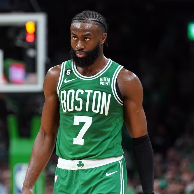 凯尔特人预计给布朗5年295亿顶薪