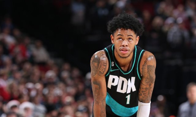 安芬尼西蒙斯因伤缺席46周