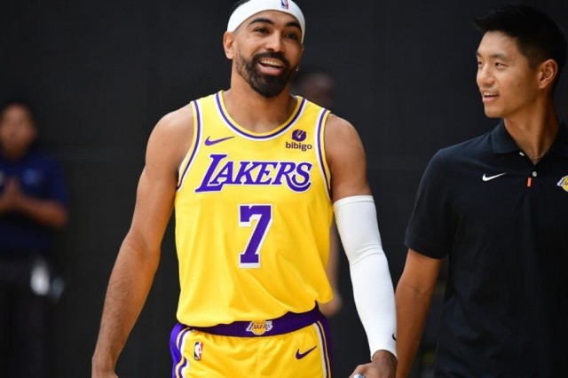 纳恩点赞湖人给文森特那么多机会