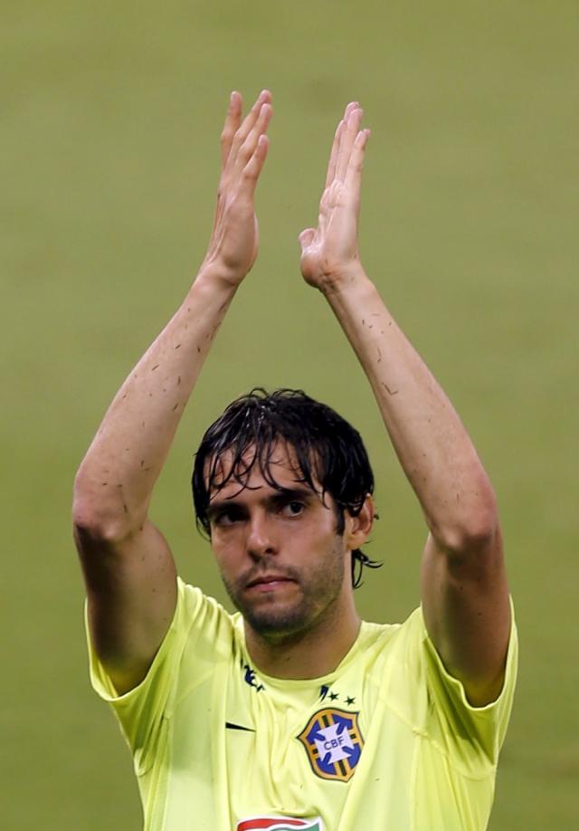 正文巴西媒体还说,在卡卡之后,天津权健接触的第二位巴西球星是邓加