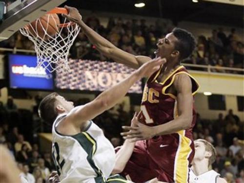 Young-Oregon-Dunk-thumb-500x375-22188.jpg