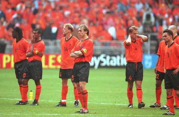 欧洲杯倒计时100天!有一届欧洲杯让人难以忘怀