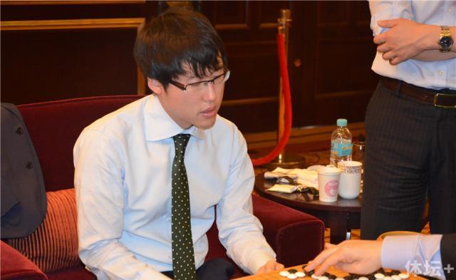 井山裕太七冠制霸空前绝后