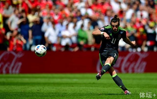 体坛名家陪聊欧洲杯 斯图里奇绝杀英格兰2比1逆转