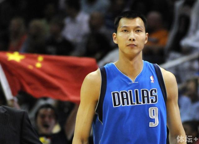 yi-jianlian2-1024x744.jpg