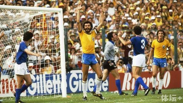 1982 brazil Italy 01.jpg