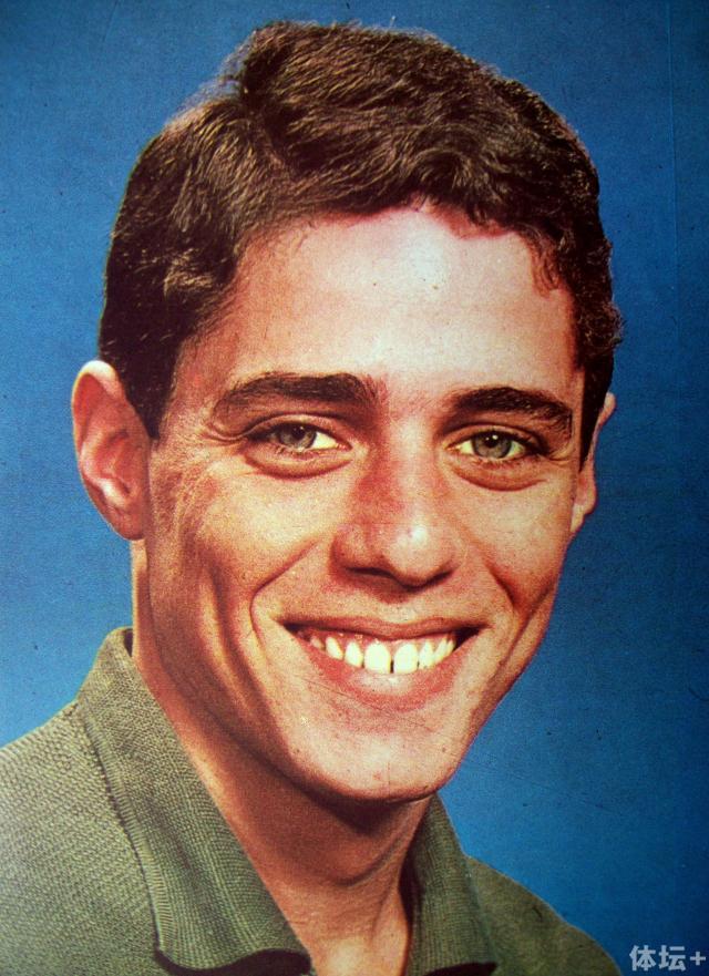 Chico Buarque young.jpg