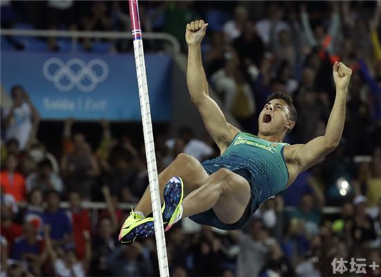 撑杆跳6.03米击败大魔王 天空已被他征服!