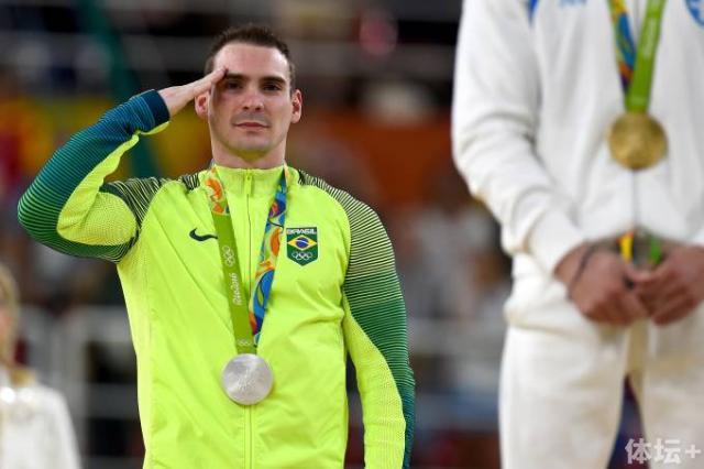 arthur-zanetti-medalha-201608151.jpg