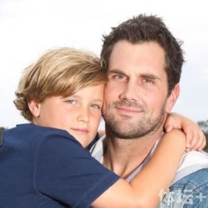 matt-leinart-and-son-cole-cameron-leinart-5-16-15.jpeg
