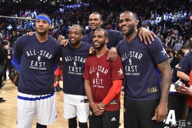 9143162-chris-paul-carmelo-anthony-lebron-james-chris-bosh-dwayne-wade-nba-all-star-game.jpg