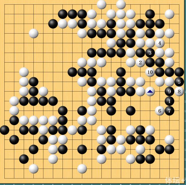 白棋在黑棋基本空里出棋,吃掉黑棋八子成活,取得了意想不到的成功