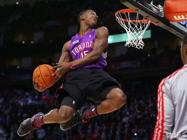 猛龙罗斯谈大风车扣篮扣飞:都怪文斯·卡特的诅咒