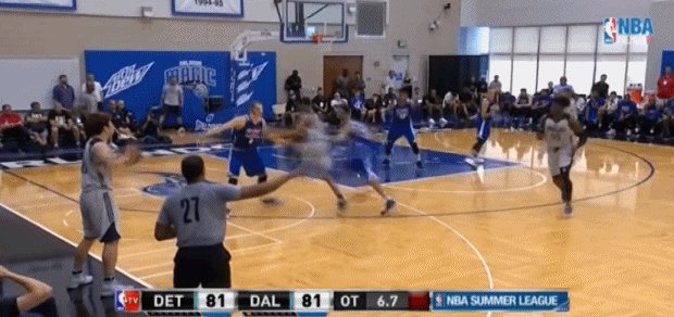 88f8dd93gy1fhat9t9avgg20h8084npi.gif