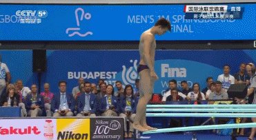 b2664ecdly1fhm44kf8t2g20ab05n7wm.gif