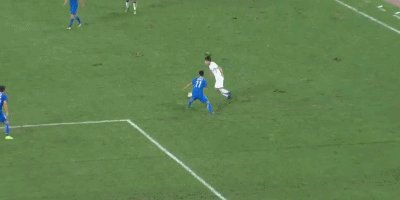 貴州2比0.gif