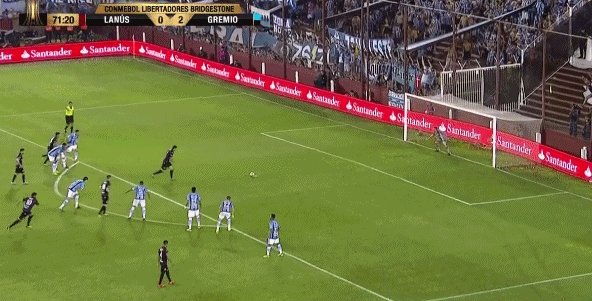 1512008294311050383.gif