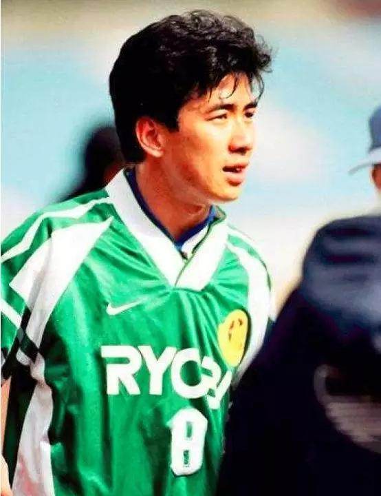 头号球星曹限东