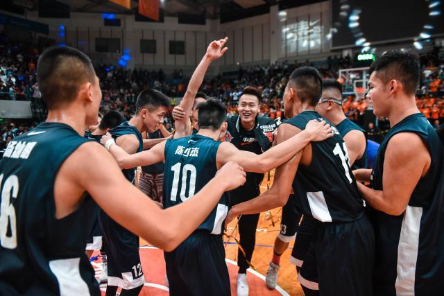 耐高广州赛区番禺中学胜省实夺冠 双核砍下33分