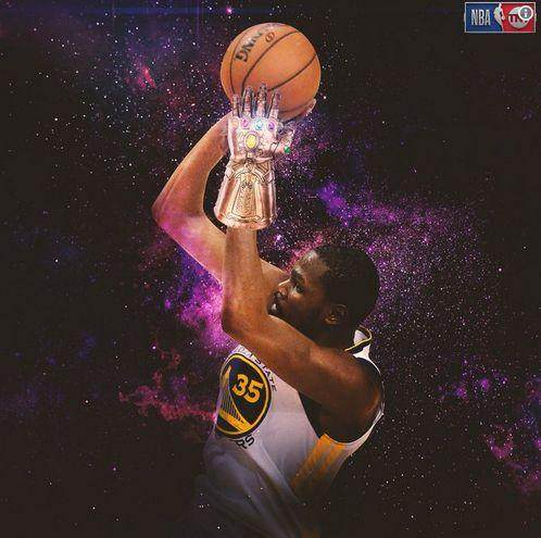 火箭不是没有去夹击杜兰特,但是他你会选择放空库里还是克雷呢?