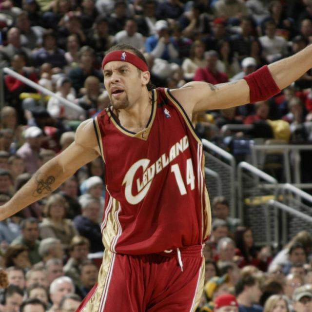 罗伯特·特雷勒(2004-05,骑士)