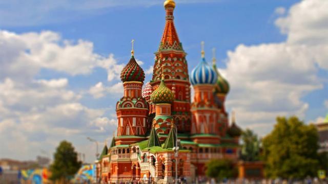 moscow-russia-kremlin.jpg