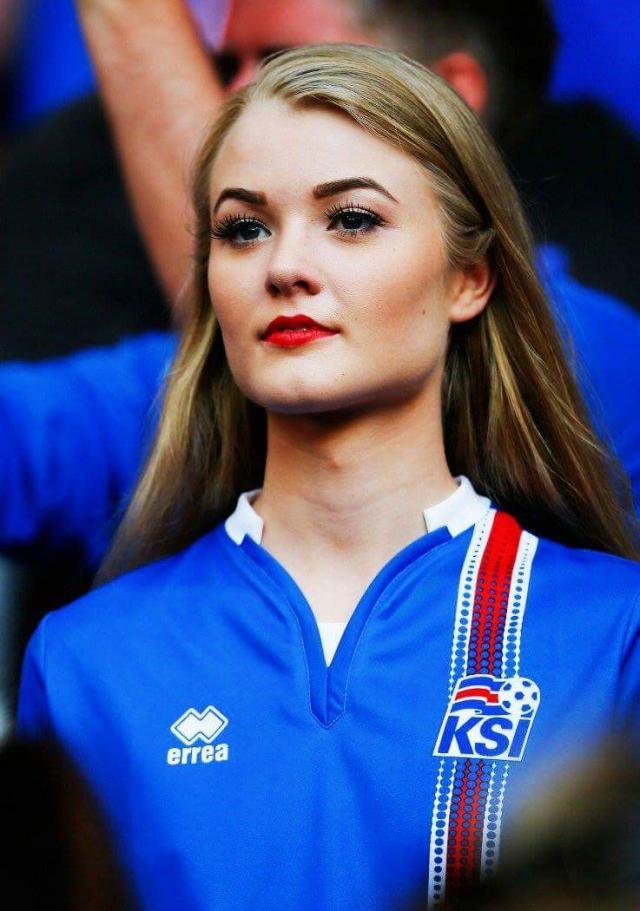 【世界杯日报·番外】世界杯女球迷百张精选!