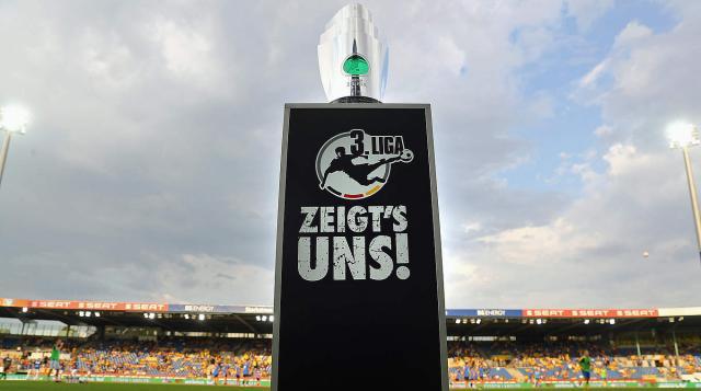 前德甲冠军世界冠军加持德甲危机造就德丙盛世