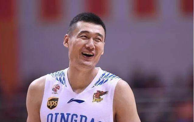 官宣:苏伟正式回归广东 杨金蒙等人将加盟青岛