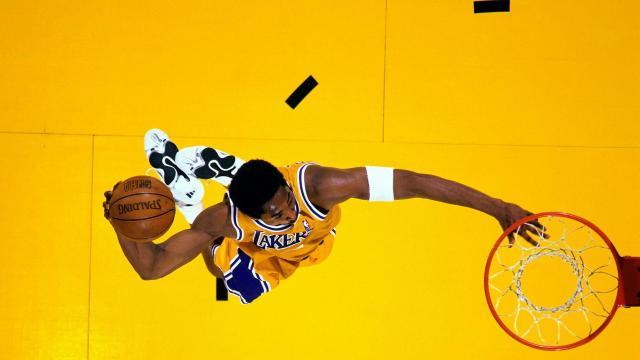 【人物】将故事定格 走近历史一瞬背后的掌镜人