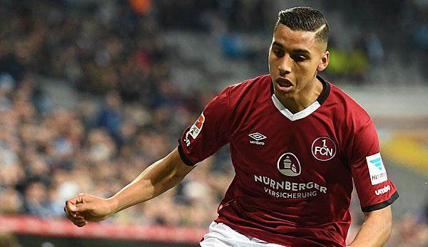 萨比里在2016/17赛季后半程在德乙9次出场就打进5球,风头甚劲.