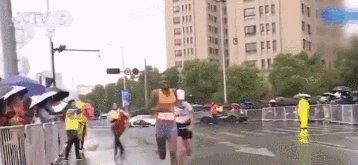 1542692314970060116.gif 追2.gif