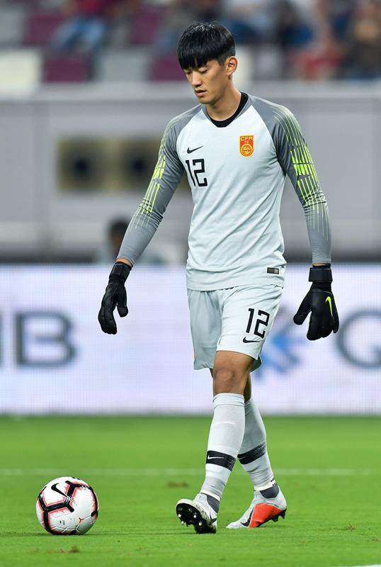 国足初定23人号码颜骏凌终获1号池忠国爆冷13号